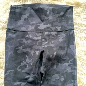 lululemon Align™ High-Rise Pant. Black camouflage leggings. Size 6